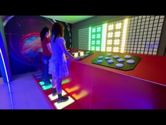 Desafíos interactivos con botón de presión con actividades dinámicas de tareas de construcción