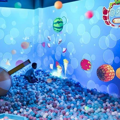 Buen precio Jardín infantil Indoor Soft Play Juego interactivo Proyector de juegos de proyección de pared en línea
