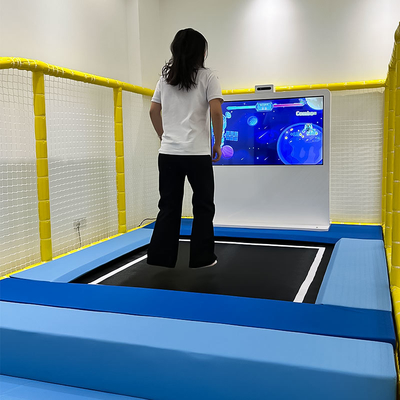 Buen precio Proyector de trampolín interactivo con 6 juegos 100-240V para niños en línea