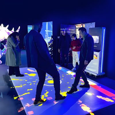 Buen precio Entretenimiento Todo en Uno Sistema Interactivo de Proyección de Pisos Proyector Juego para Niños en línea