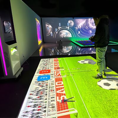 Buen precio Sistema móvil de proyección de piso interactivo de 5000 lúmenes en línea
