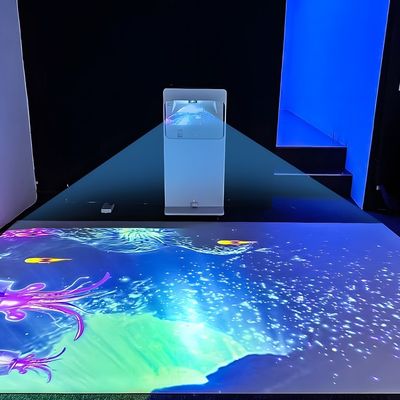 Buen precio Proyector de piso interactivo móvil para interiores de 3300lm en línea