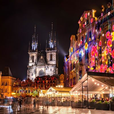 Buen precio Mapeo de proyección 3D al aire libre con pantalla de video en la pared Decorar la casa del edificio en línea