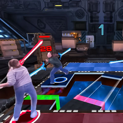 Buen precio Juegos de Proyección Interactiva Inmersiva Más Populares Duelo de Espada láser Multijugador en línea