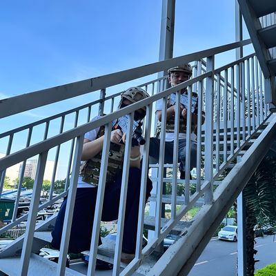 Buen precio Professional Wireless Laser Tag Equipment with Vibration Vest and 24 Months Warranty for Multiplayer Game Set en línea