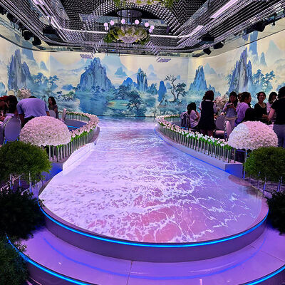 Buen precio Sistema de proyección inmersiva con 5200 lumens Brillo 1920*1200 Resolución y 1-20 canales para proyección interactiva en paredes y pisos en línea