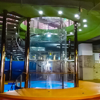 Buen precio Túnel de viento recreativo interior y exterior para experiencia de paracaidismo para varias personas en línea