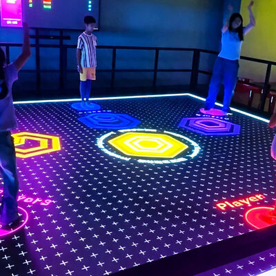 Calidad Interactive LED Floor Game with 6m*6m/7m*7m 86-inch Screen, 6 Popular Games, and Multiplayer Support for 1-6 Players fábrica