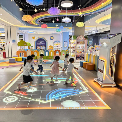 Calidad Proyector Interactivo de Piso con Juegos de Matemáticas, Inglés y Formas, Sensor de Radar, Ruedas Giratorias, Sistema de Proyección Interactiva de Piso Fábrica